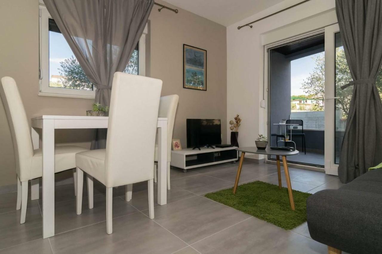 Apartmani Marinovic Zadar Luaran gambar